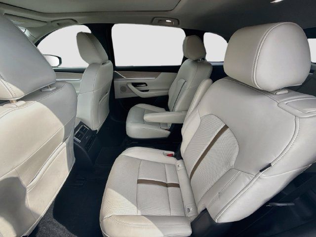 Used 2025 MAZDA CX-90 3.3 Turbo w/ Premium Plus Pkg AWD/4WD image 30