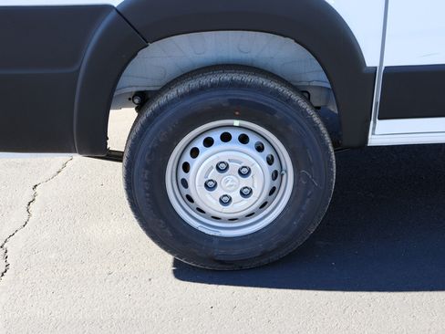 New 2025 RAM ProMaster 1500 w/ Convenience Group FWD image 9