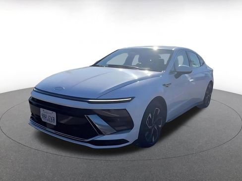 Used 2025 Hyundai Sonata SEL image 7