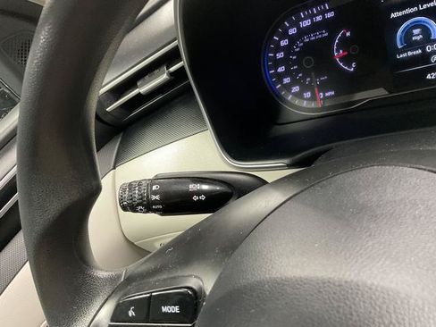Used 2023 Hyundai Tucson SE AWD/4WD image 18