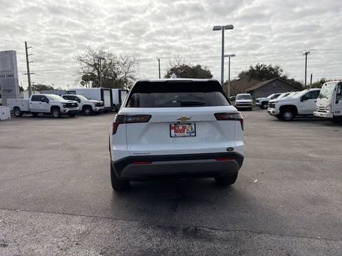 New 2026 Chevrolet Equinox LT FWD image 10