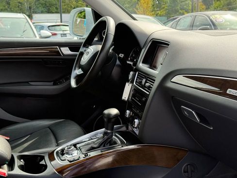 Used 2013 Audi Q5 3.0T Premium Plus w/ Audi MMI Navigation Plus Pkg image 54