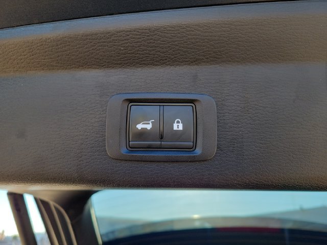 Used 2025 Mitsubishi Outlander SE FWD image 8
