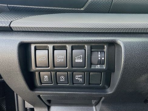 Used 2019 Subaru Forester Limited AWD/4WD image 36