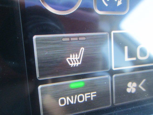 Used 2023 Subaru Outback Premium AWD/4WD image 20