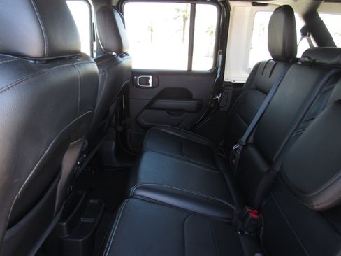 Used 2023 Jeep Wrangler Sahara w/ Safety Group image 13