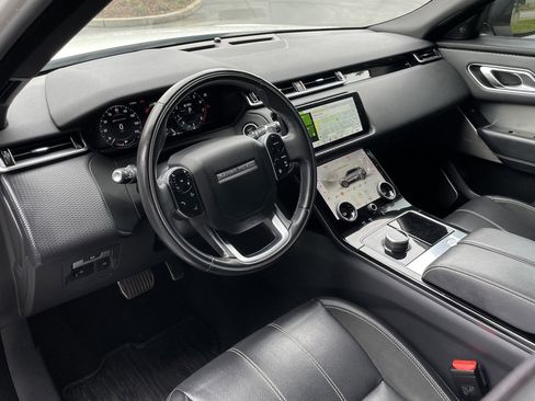 Used 2018 Land Rover Range Rover Velar R-Dynamic SE image 19