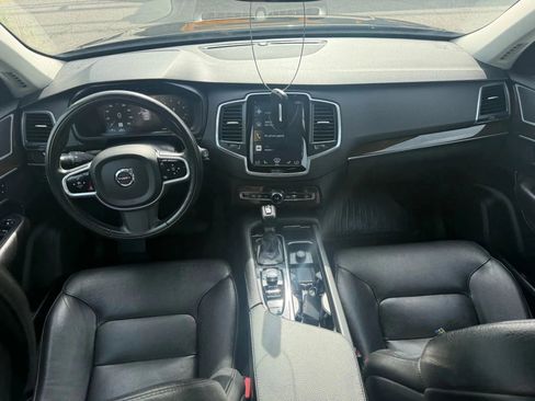 Used 2019 Volvo XC90 T6 Momentum w/ Protection Package Premier AWD/4WD image 32