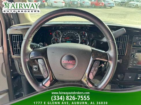 Used 2018 GMC Savana 2500 w/ Enhanced Convenience Package RWD image 17