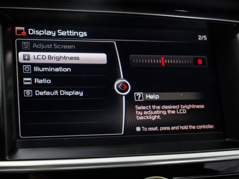 Used 2015 Kia K900 Luxury RWD image 36