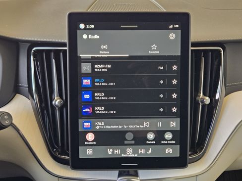 New 2026 Volvo XC60 B5 Ultra w/ Protection Package Premier image 19