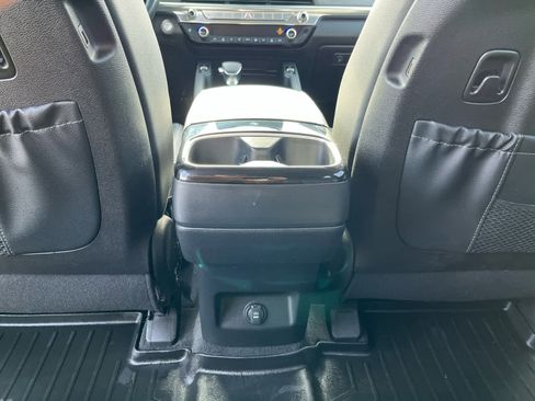 Used 2022 Kia Telluride EX w/ EX Premium Package image 25