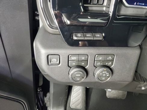 New 2026 Chevrolet Silverado 2500 ZR2 AWD/4WD image 31