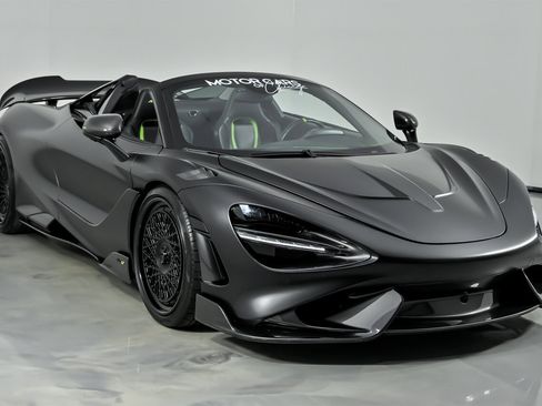 Used 2022 McLaren 765LT image 3