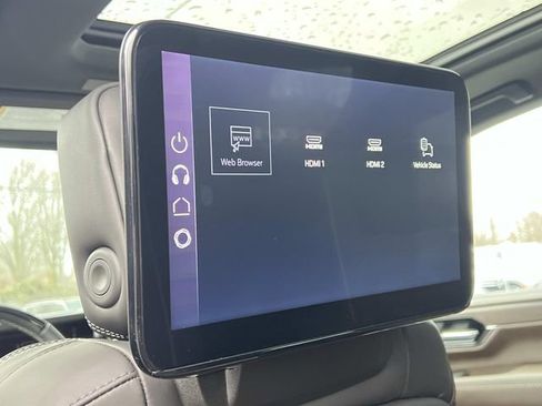 New 2026 GMC Yukon Denali Ultimate image 14