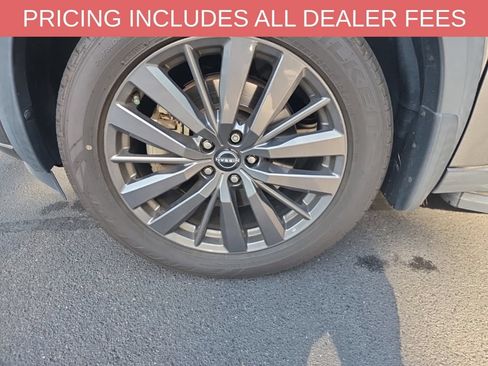 Used 2022 Nissan Pathfinder SL w/ SL Premium Package AWD/4WD image 7