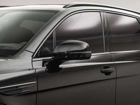 Certified 2022 Bentley Bentayga image 14