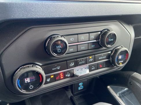 New 2025 Ford Bronco Raptor image 20