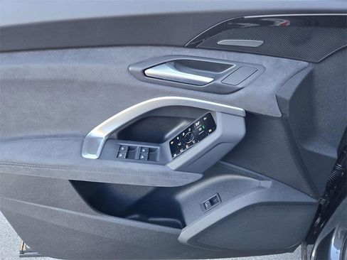 New 2025 Audi SQ5 Premium Plus image 17