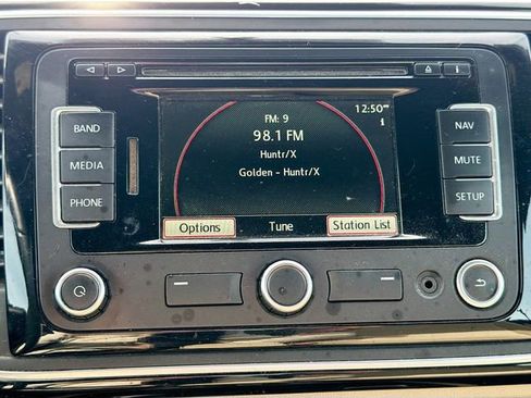 Used 2014 Volkswagen Beetle 1.8T image 15