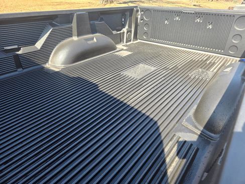 Used 2020 RAM 3500 Big Horn w/ Level 2 Equipment Group image 8