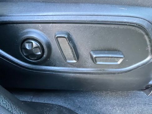 Certified 2022 Jeep Grand Cherokee L Limited image 13