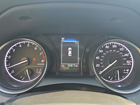 Used 2024 Toyota Camry SE image 18