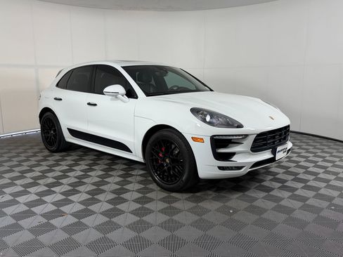 Used 2018 Porsche Macan GTS image 7