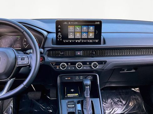 Certified 2025 Honda CR-V Sport-L image 9