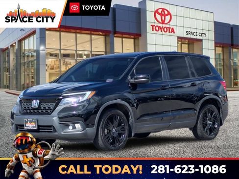 Used 2021 Honda Passport Sport image 1
