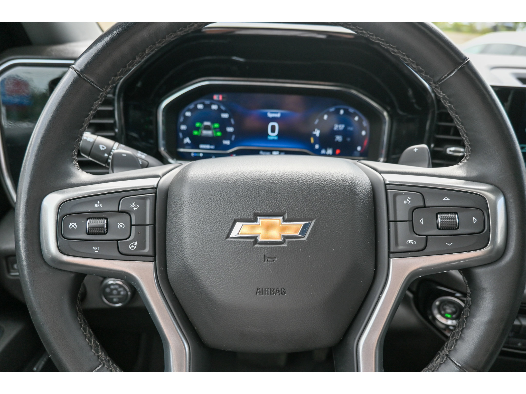 Used 2024 Chevrolet Silverado 1500 LTZ w/ LTZ Premium Package AWD/4WD image 14