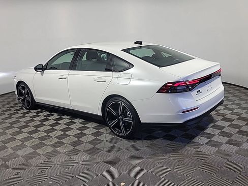 Certified 2026 Honda Accord SE image 9