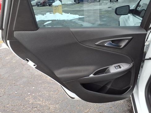 Used 2023 Chevrolet Malibu LS image 31