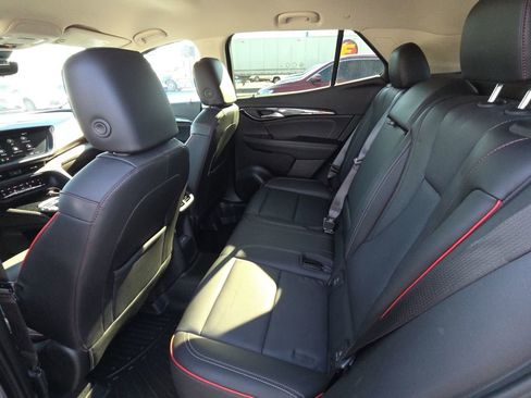 Used 2022 Buick Envision Essence w/ Technology Package II image 28