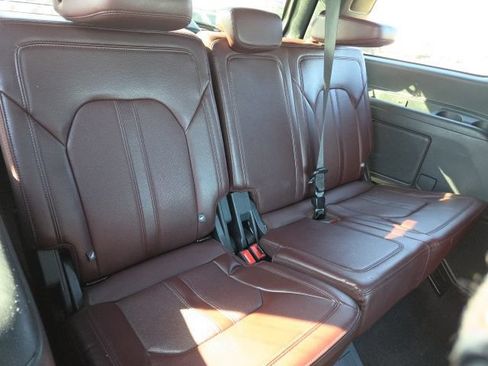 Used 2024 Ford Expedition Limited RWD image 22