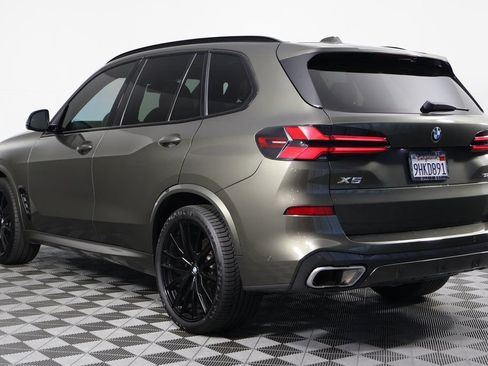 Used 2024 BMW X5 xDrive40i w/ M Sport Package AWD/4WD image 6