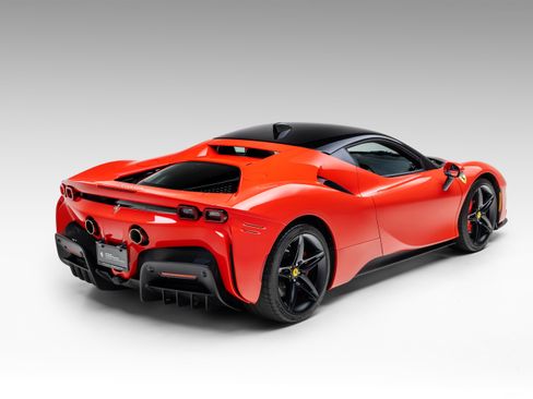 Used 2021 Ferrari SF90 Stradale image 28