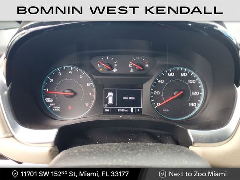 Used 2022 Chevrolet Traverse LS image 30