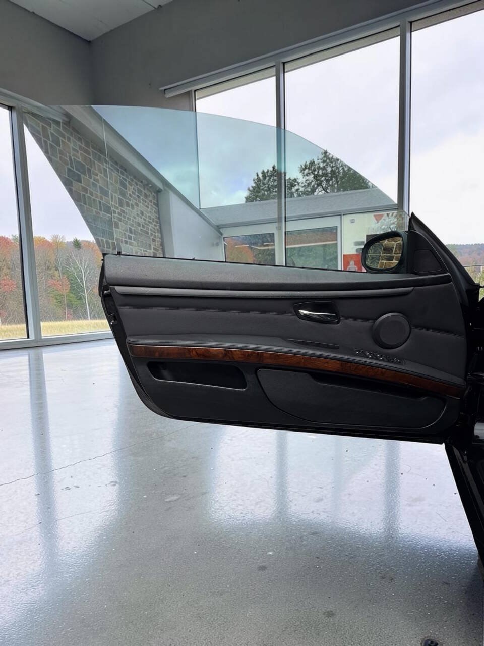 Used 2013 BMW 335i Convertible RWD image 23