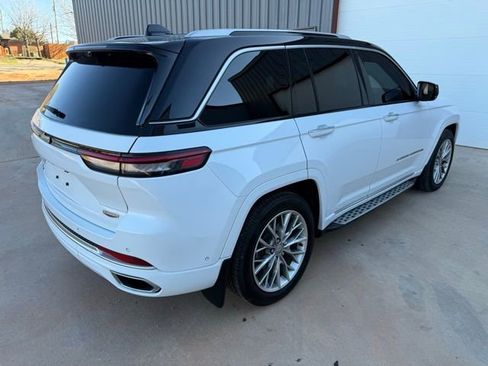 Used 2023 Jeep Grand Cherokee Summit w/ Adv Protech Group IV image 8