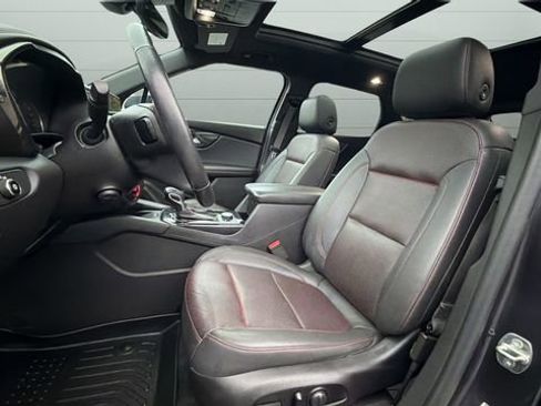 Used 2021 Chevrolet Blazer RS w/ Enhanced Convenience Package image 9