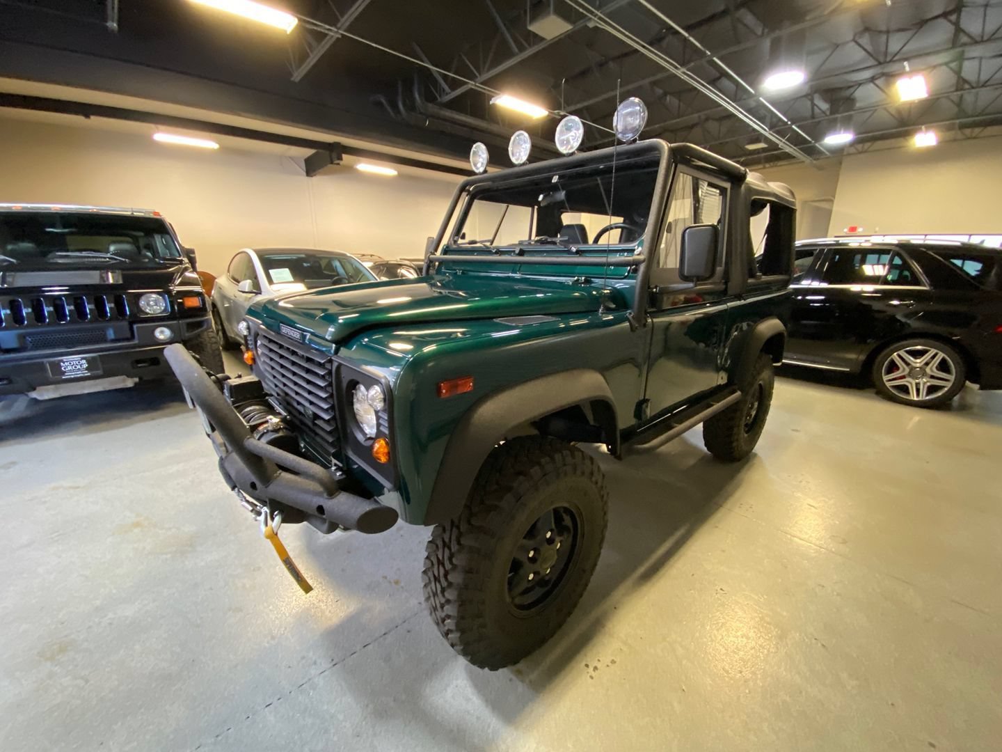 Used 1997 Land Rover Defender 90 AWD/4WD image 2