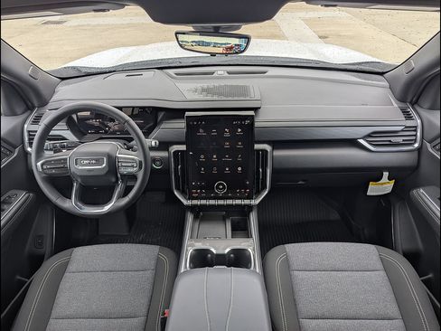 New 2026 GMC Acadia Elevation w/ LPO, Floor Liner Package AWD/4WD image 17