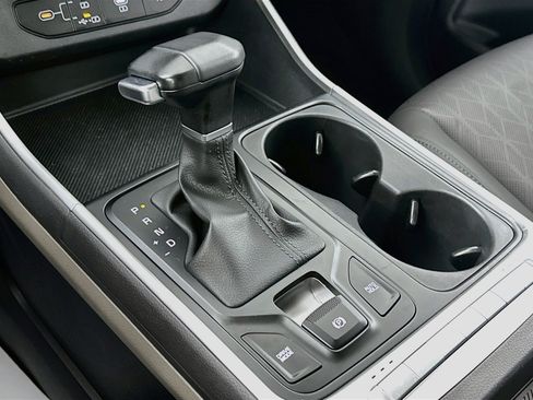 Certified 2026 Kia Carnival FWD image 17