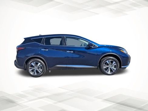 Used 2023 Nissan Murano S image 3
