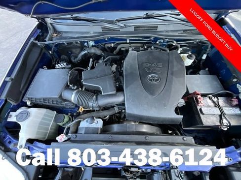Used 2023 Toyota Tacoma SR5 AWD/4WD image 31