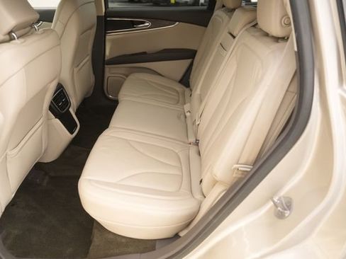 Used 2017 Lincoln MKX Select w/ Select Plus Package image 12