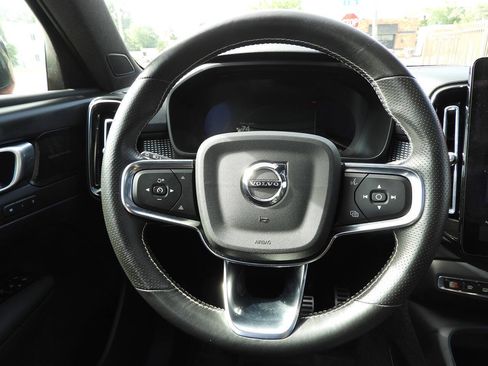 Used 2021 Volvo XC40 P8 Recharge w/ Advanced Package AWD/4WD image 20