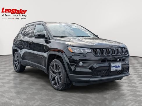 New 2026 Jeep Compass Latitude image 4