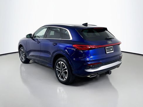 Used 2025 Audi Q5 Premium Plus w/ Premium Plus AWD/4WD image 3